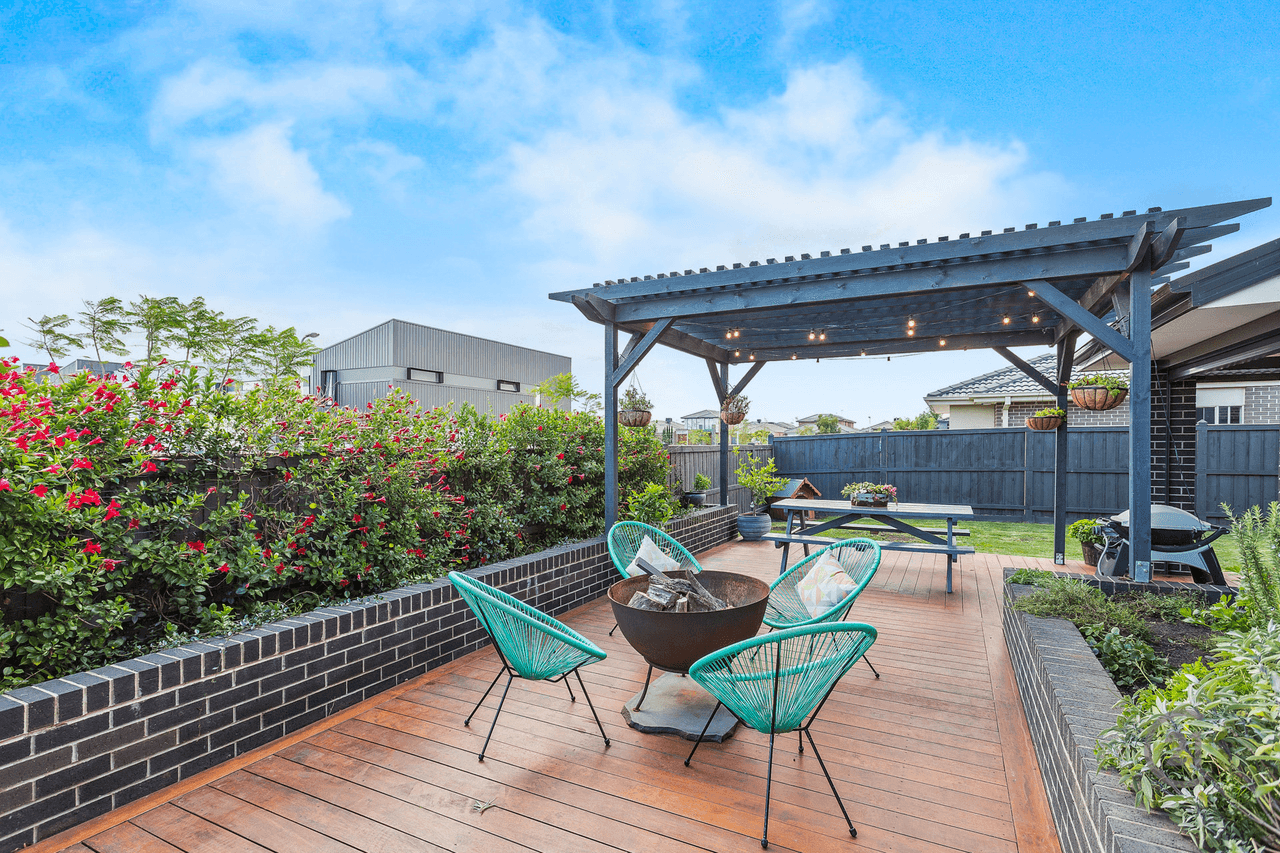 40 Umbrella Way, Point Cook, VIC 3030