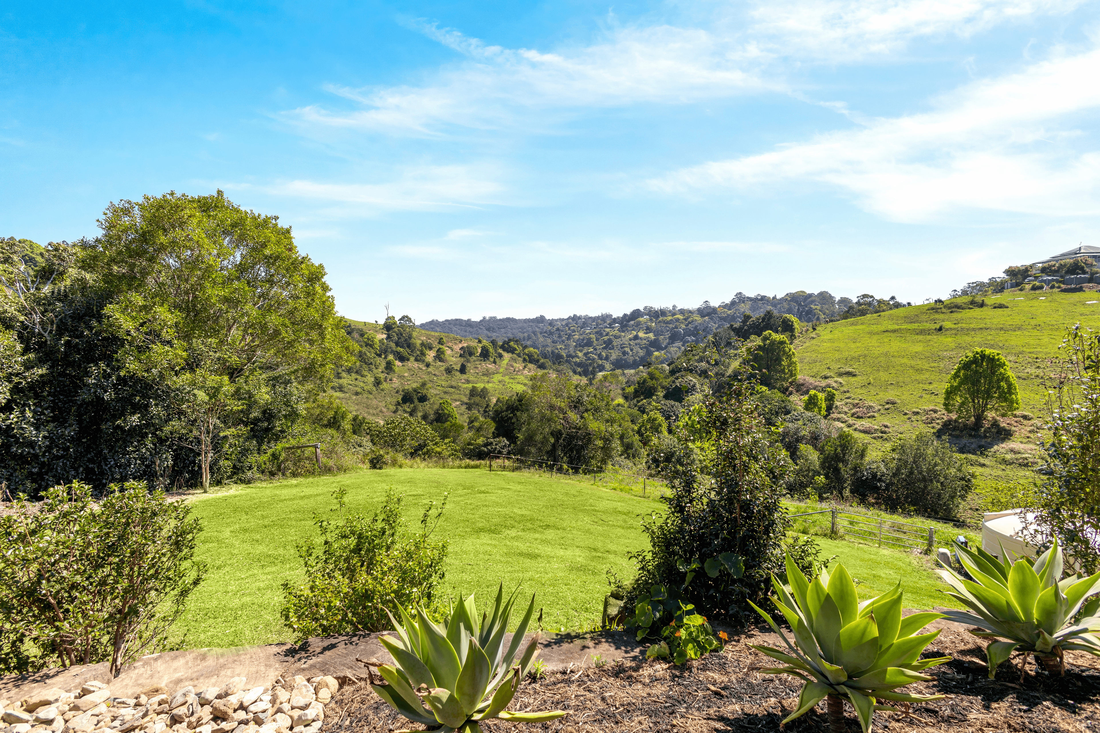 2 Main Street, Montville, QLD 4560