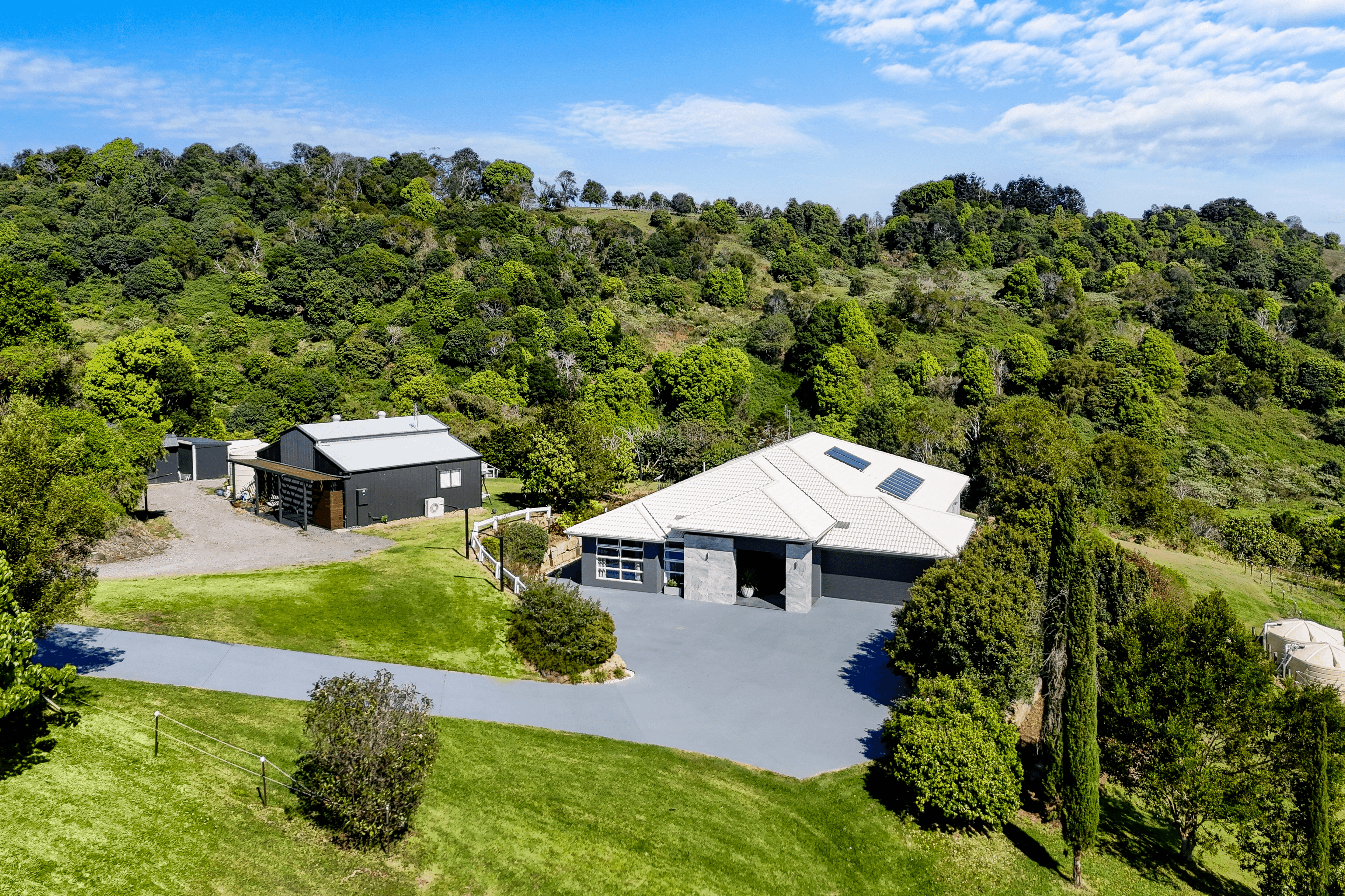 2 Main Street, Montville, QLD 4560