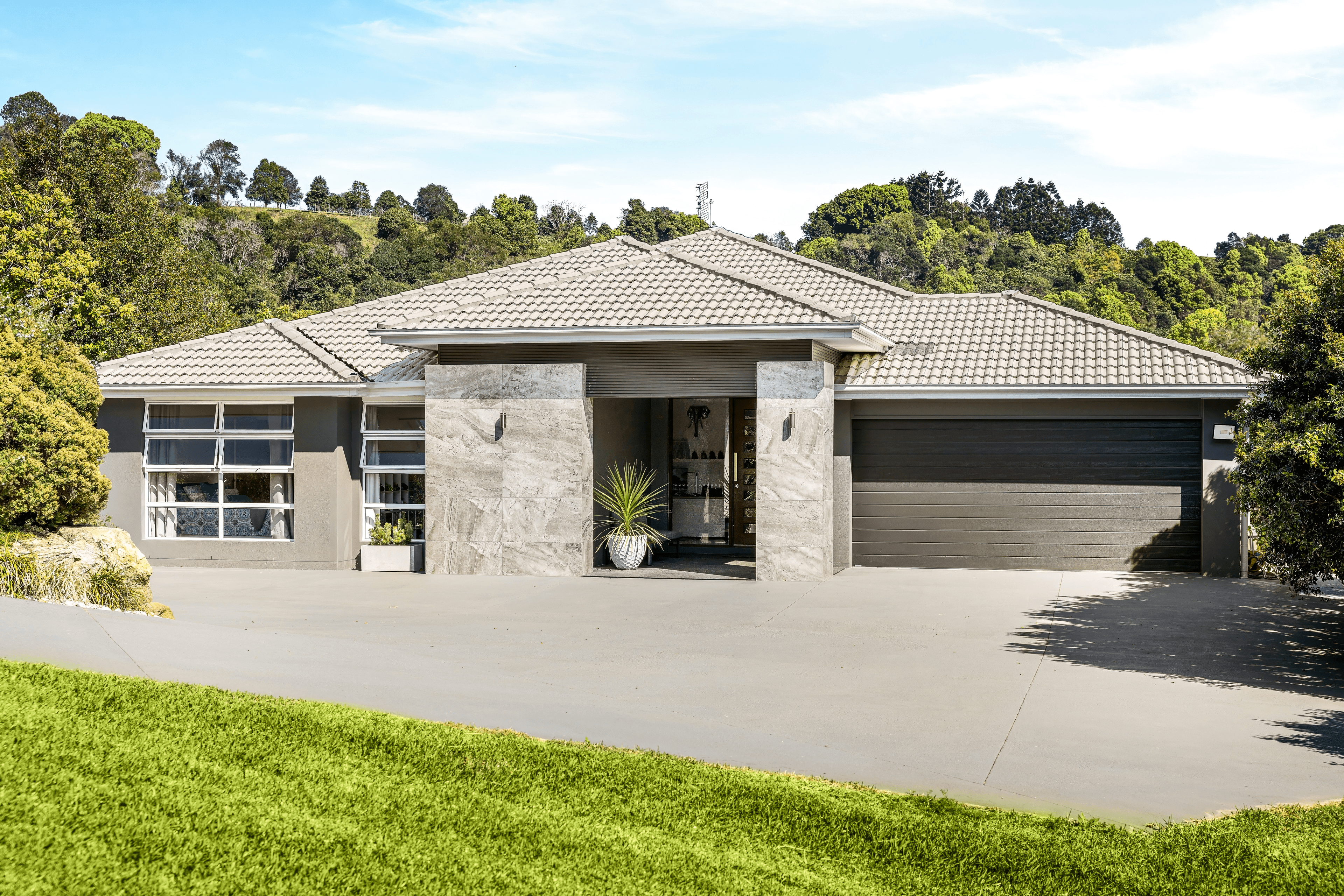 2 Main Street, Montville, QLD 4560