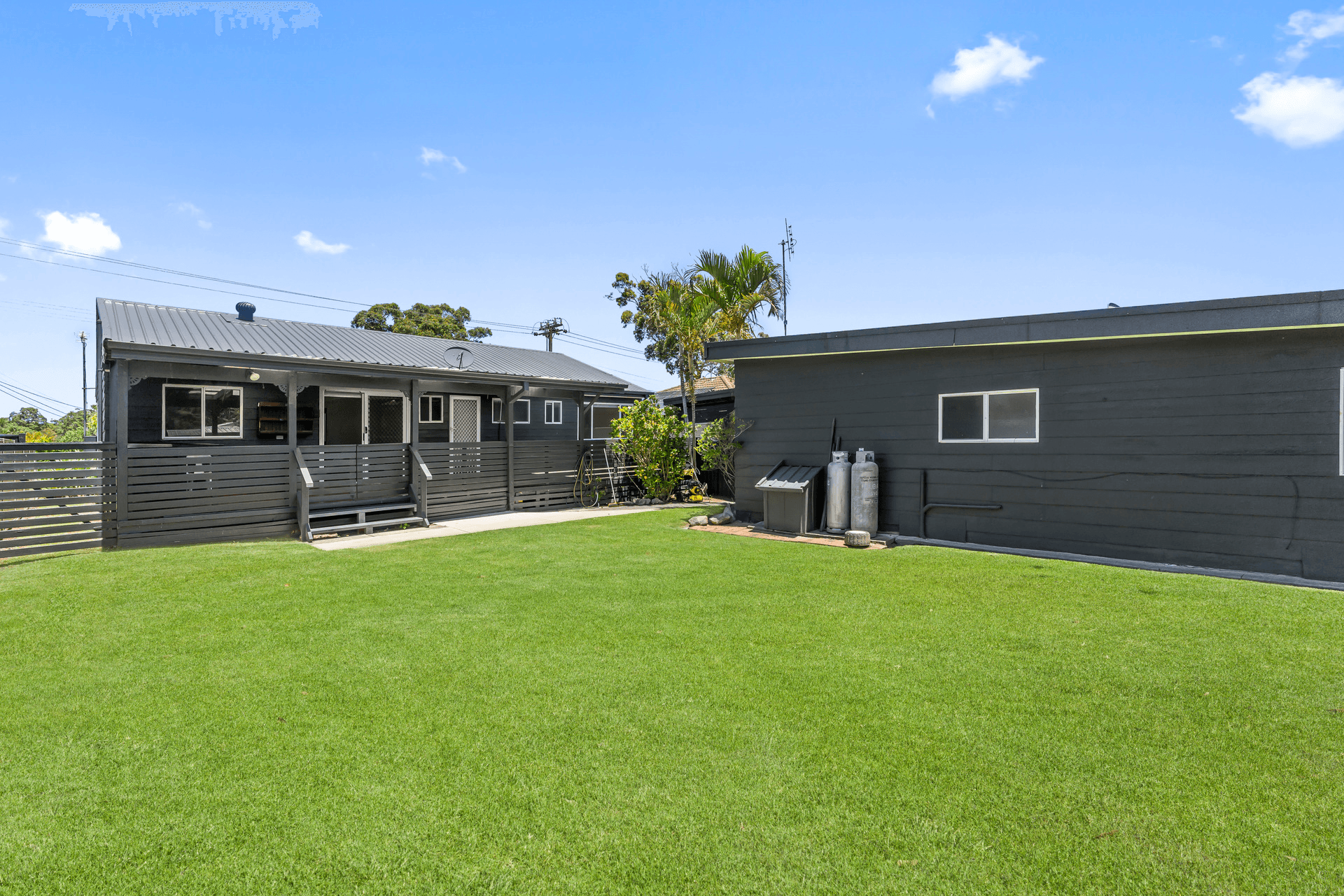 43 Acacia Avenue, Lake Munmorah, NSW 2259