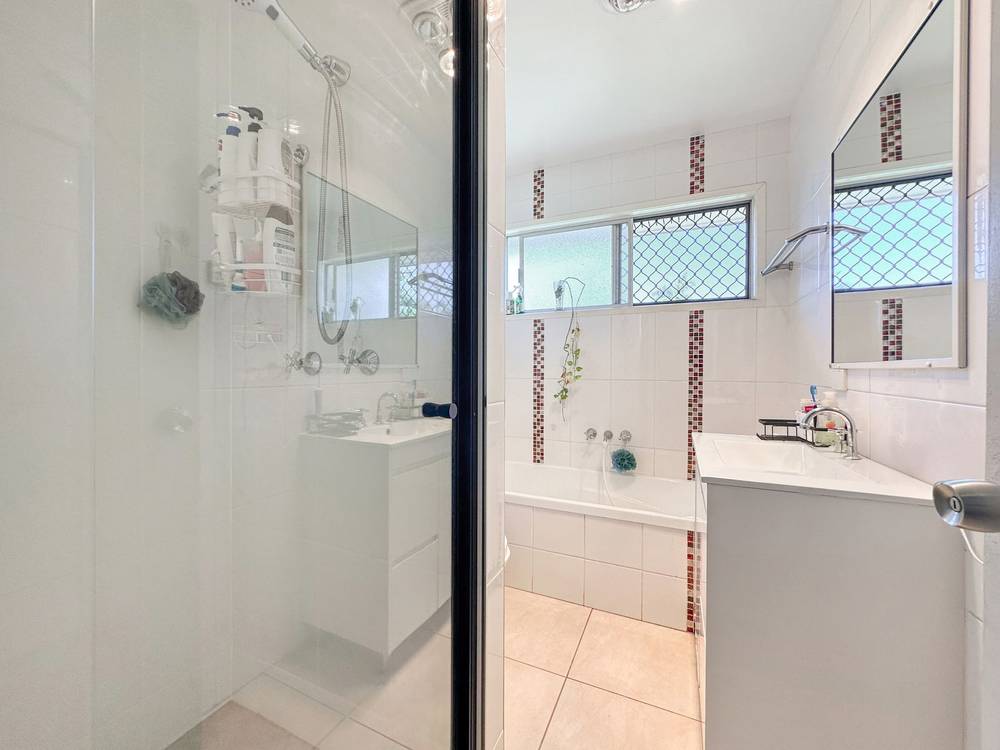 11 Kennedy Drive, Moranbah, QLD 4744