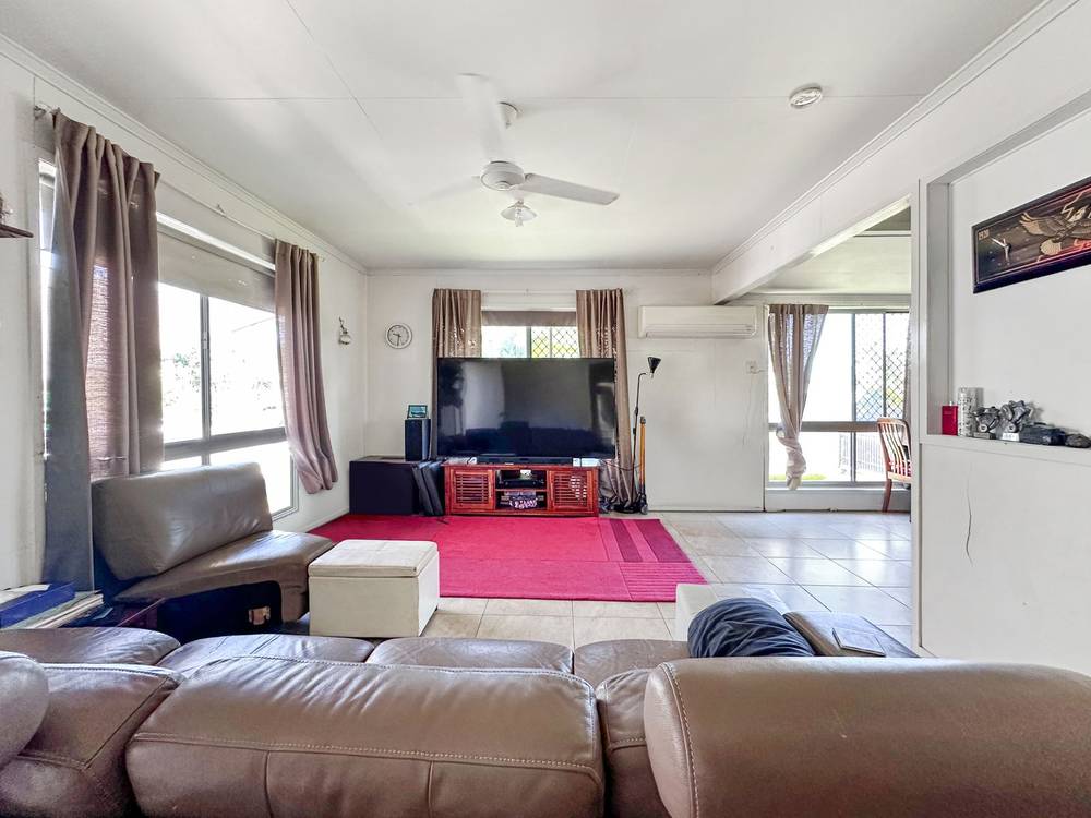 11 Kennedy Drive, Moranbah, QLD 4744