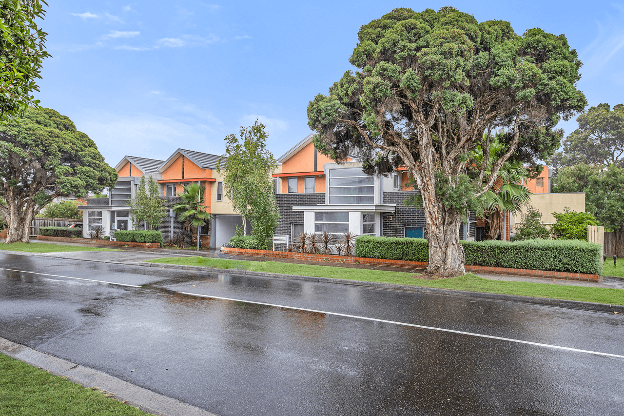 51 Station Street, BURWOOD, VIC 3125