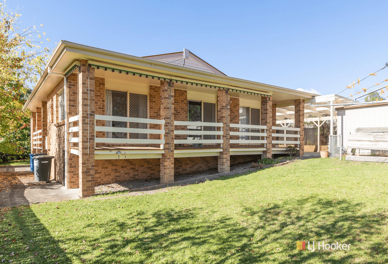 26 Hoyer Street, COBARGO, NSW 2550