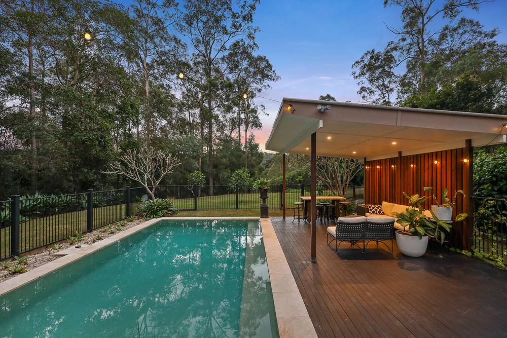 6 Powerful Owl Court, BUNYA, QLD 4055