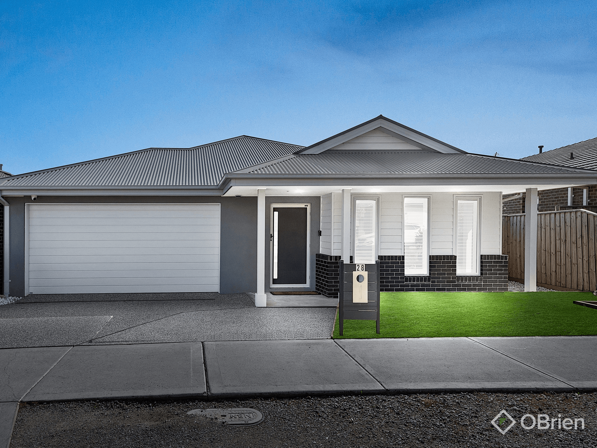 28 Fragrant Cresent, Diggers Rest, VIC 3427