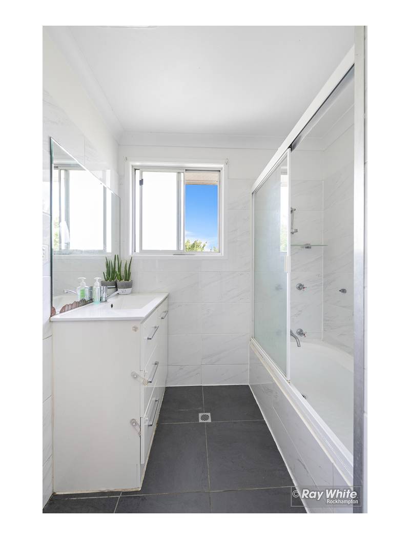 19 Pearson Street, WEST ROCKHAMPTON, QLD 4700