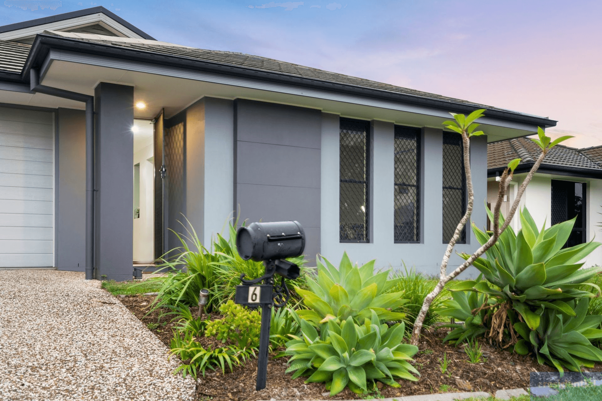 6 Wyndham Circuit, Holmview, QLD 4207