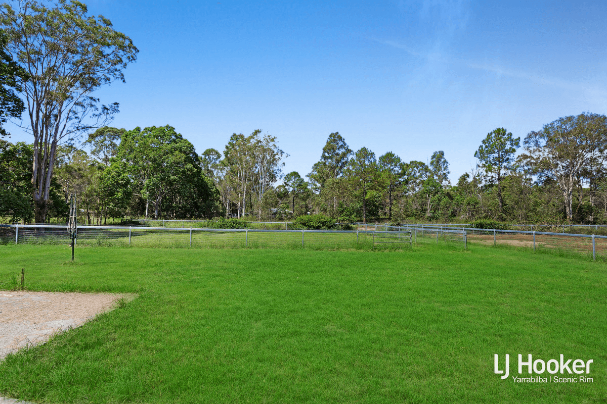 393-403 Steele Road, LOGAN VILLAGE, QLD 4207