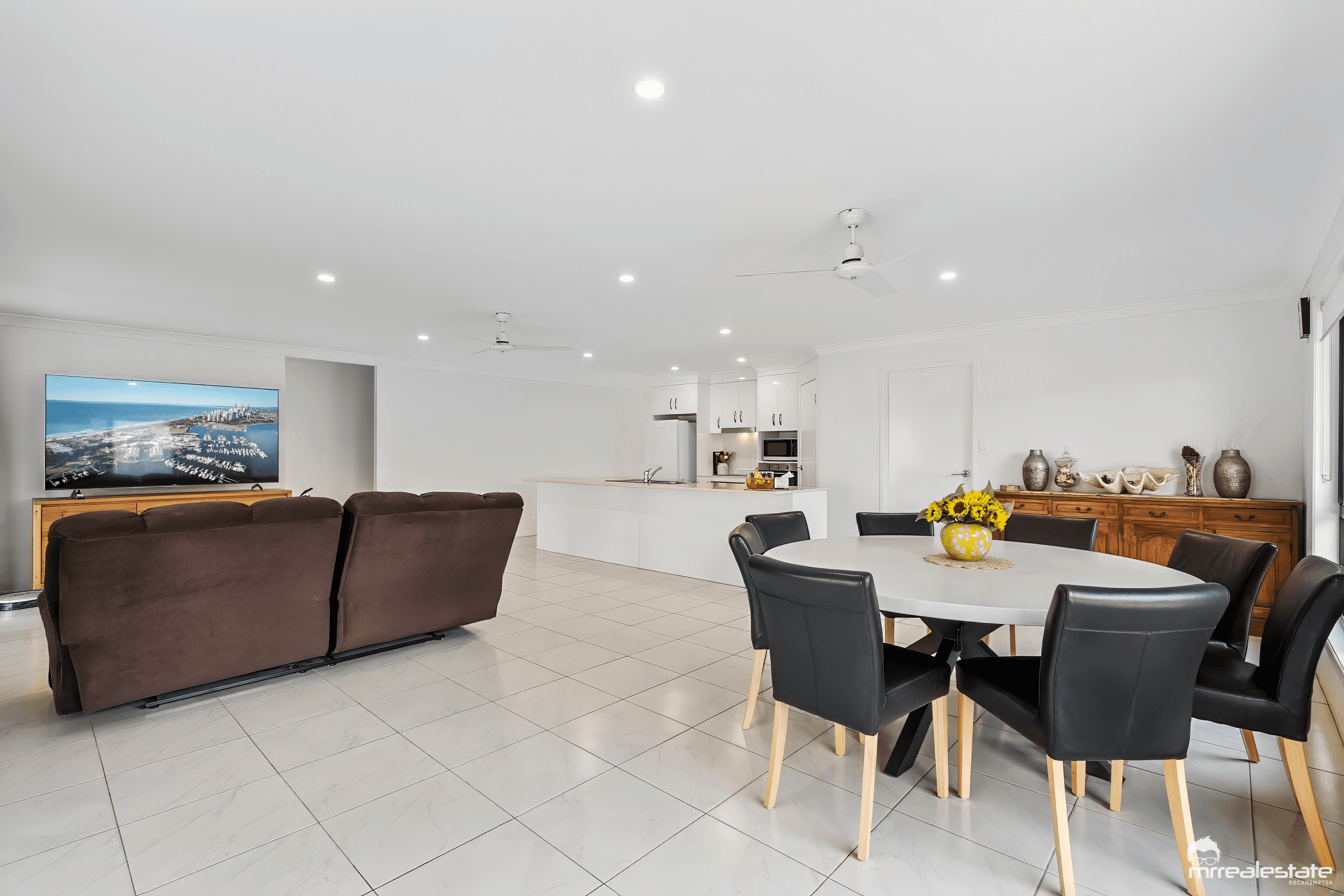 34 Diploma Street, Norman Gardens, QLD 4701