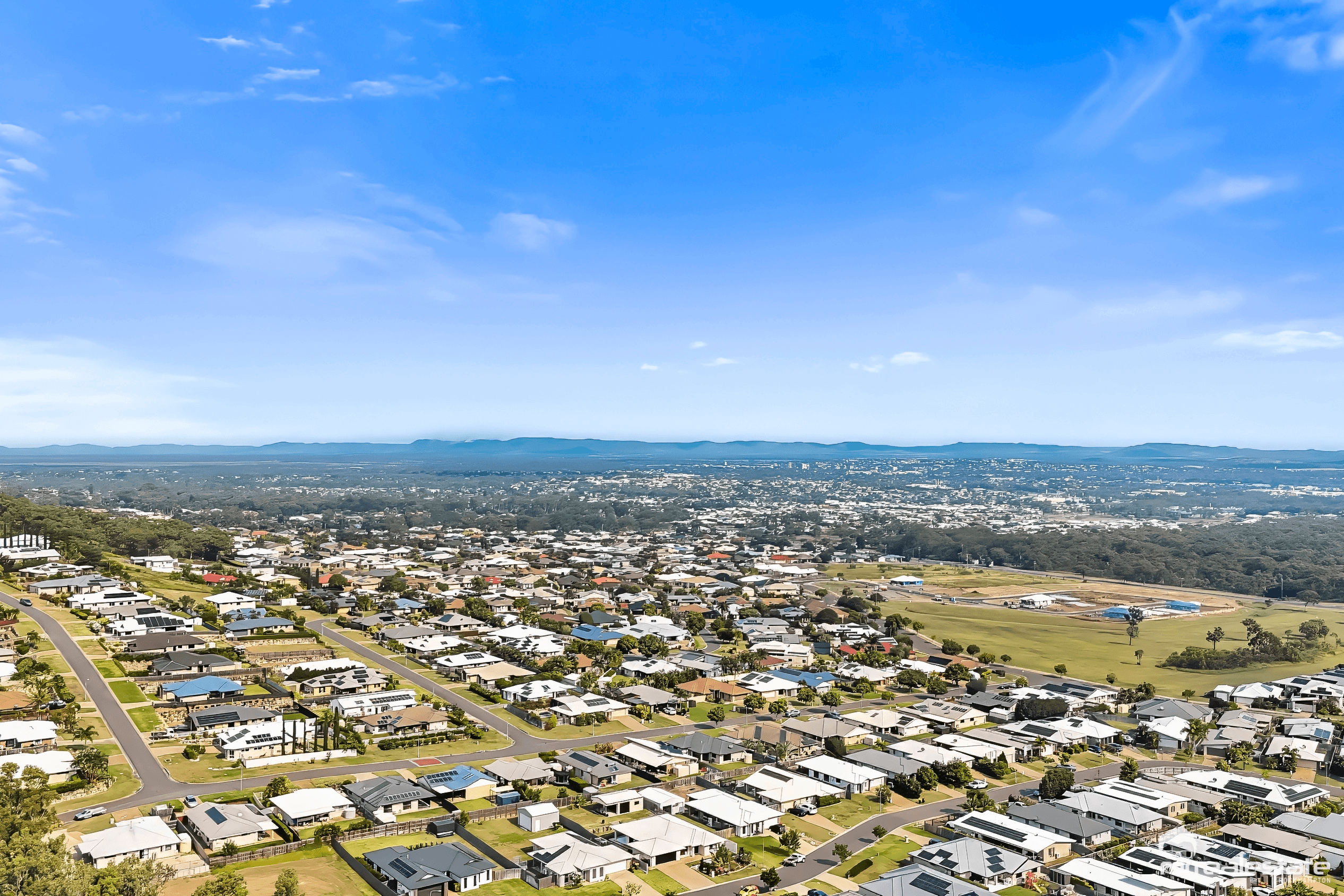 34 Diploma Street, Norman Gardens, QLD 4701