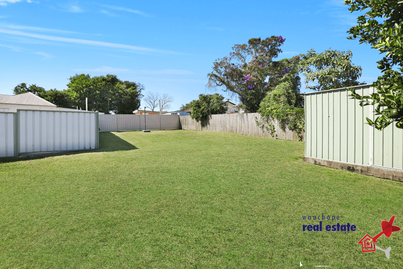 32 Bain Street, WAUCHOPE, NSW 2446