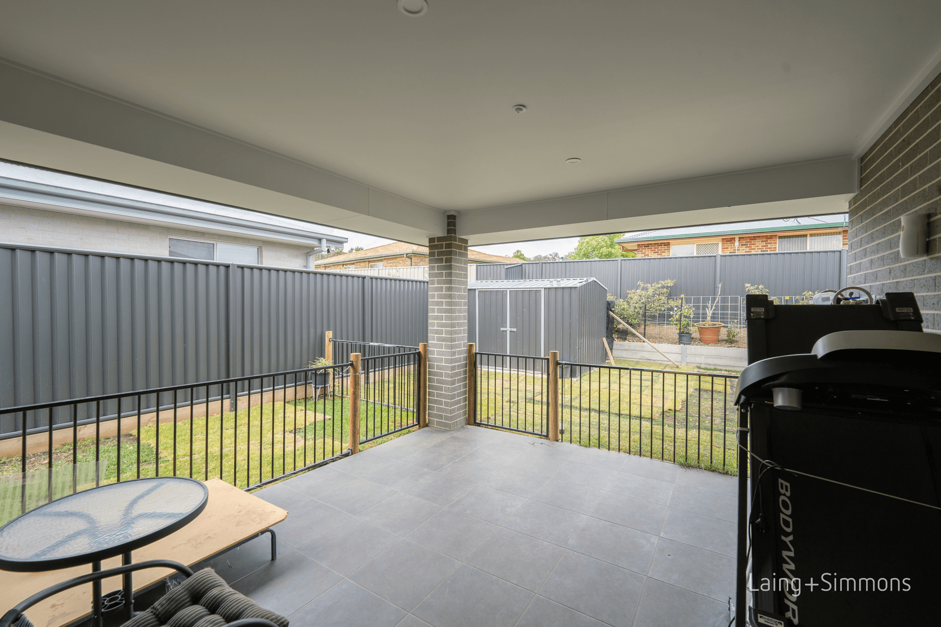 4 Bruce Close, Armidale, NSW 2350