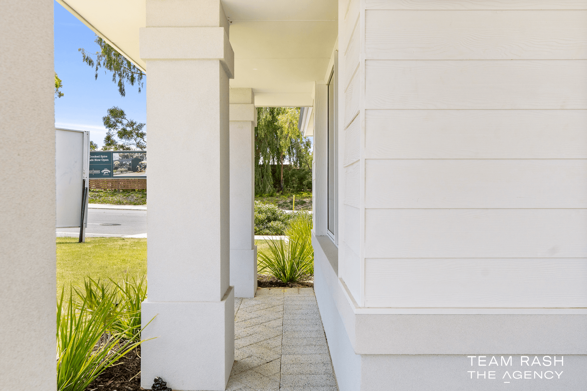 1 Jarama Entrance, Brabham, WA 6055