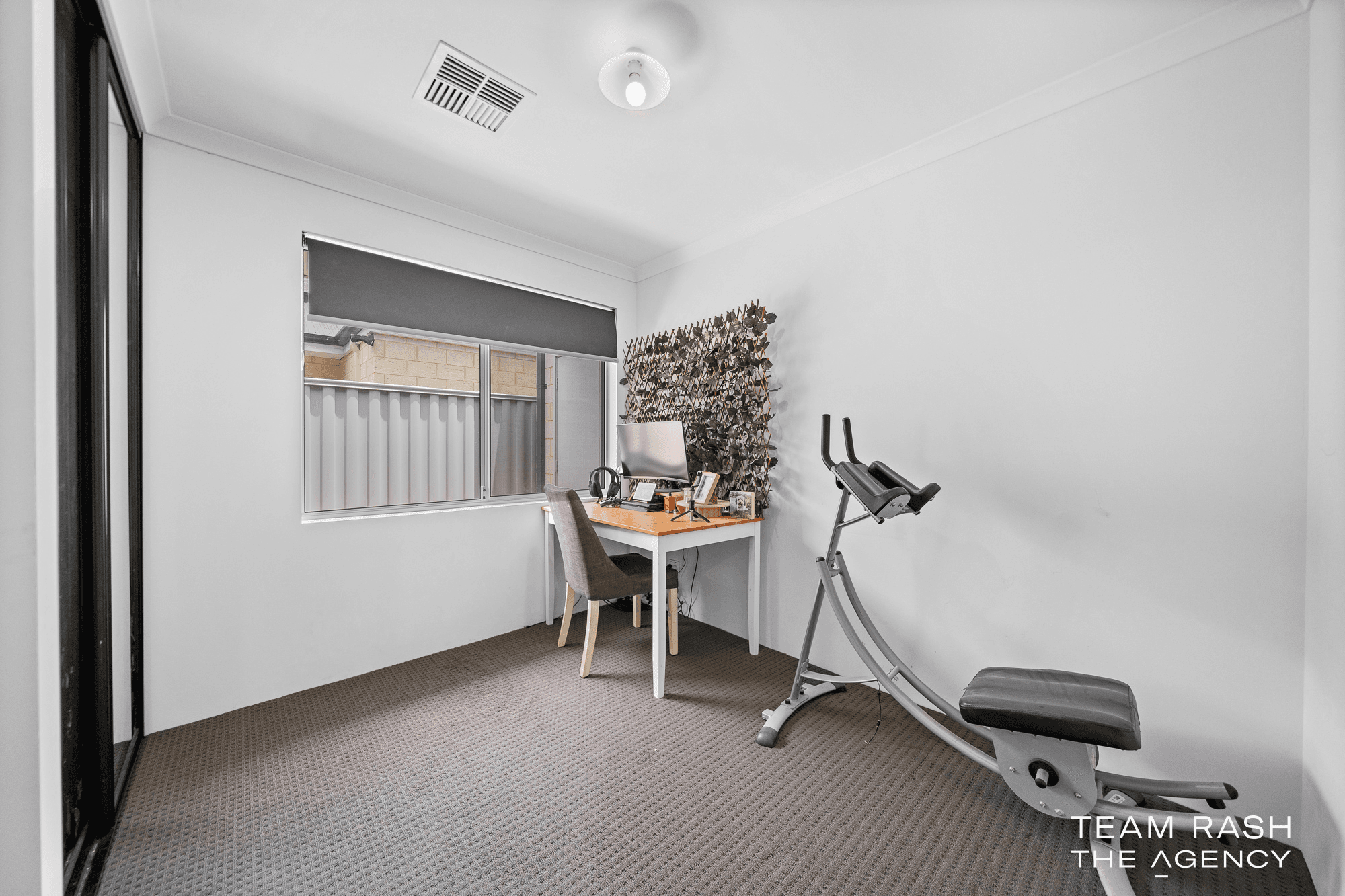 1 Jarama Entrance, Brabham, WA 6055