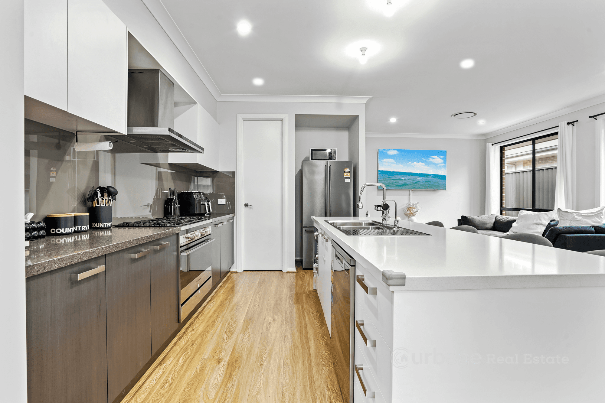 14 Bivouac Street, JORDAN SPRINGS, NSW 2747