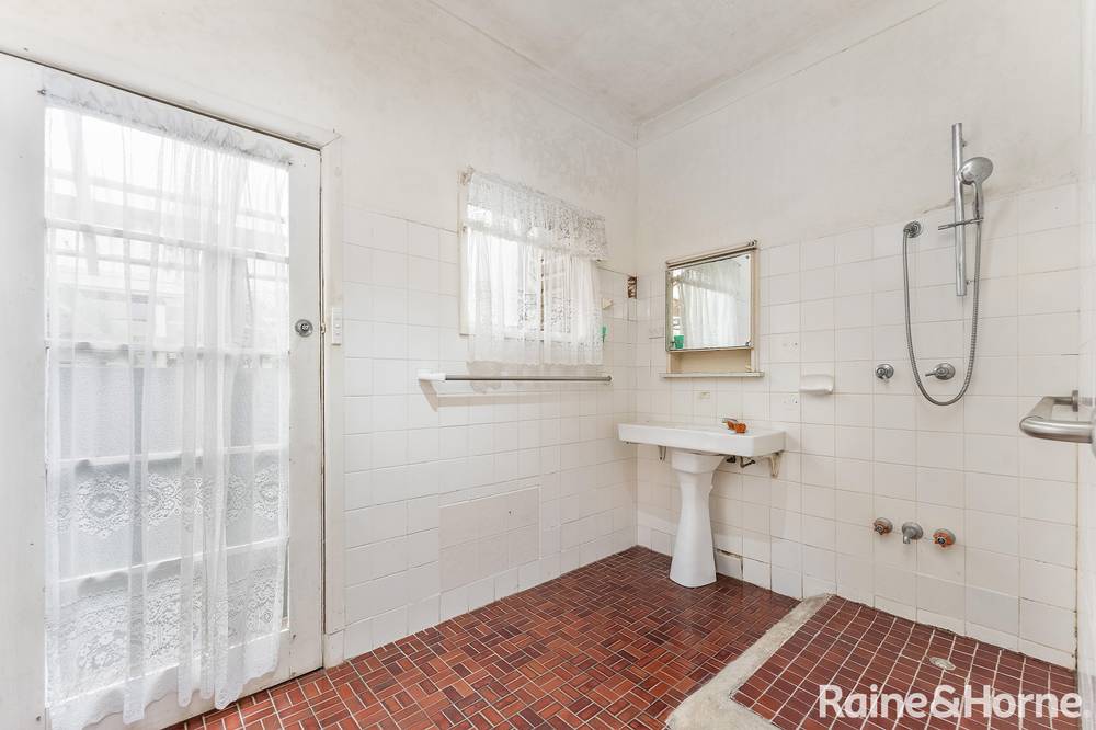 28 The Drive, STANWELL PARK, NSW 2508