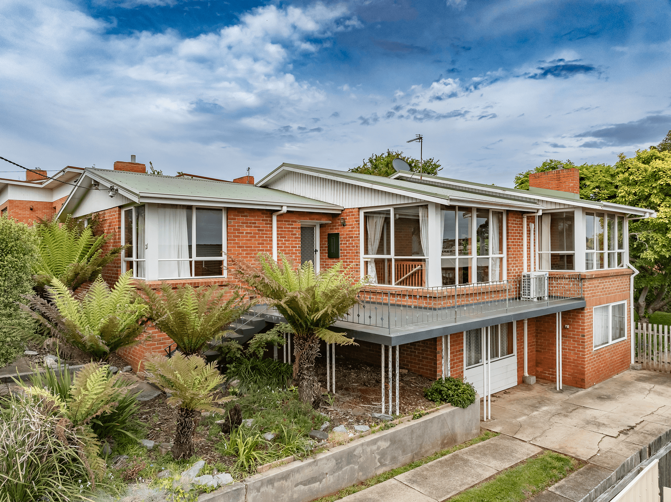 21 William Street, DEVONPORT, TAS 7310