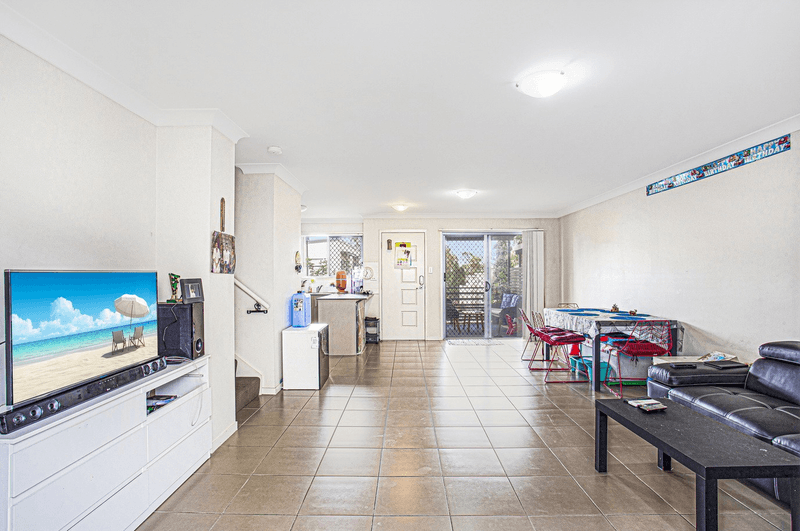 104/2 Diamantina Street, CALAMVALE, QLD 4116