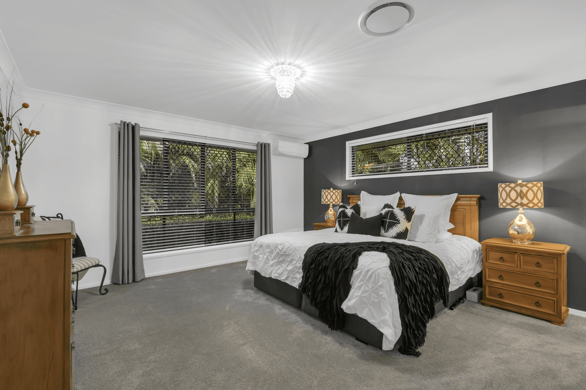 2 Glenwood Place, MOGGILL, QLD 4070