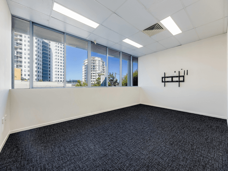 Office 5/51-55 Bulcock Street, CALOUNDRA, QLD 4551