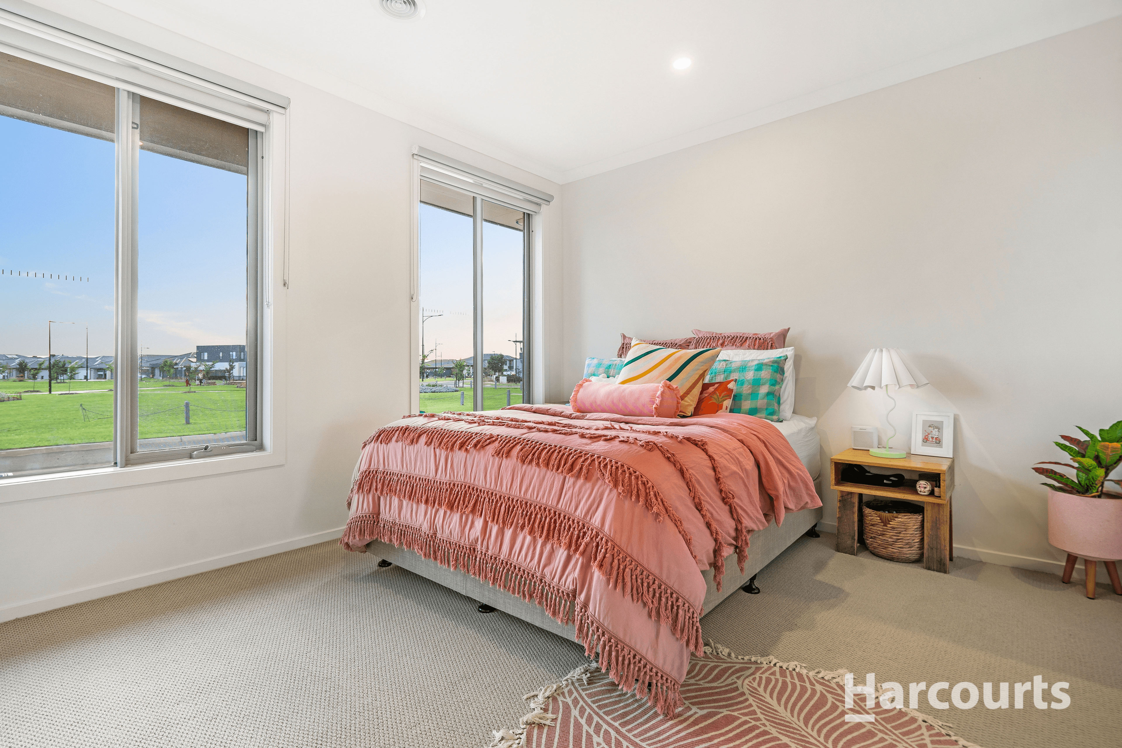 44 Southlands Loop, Strathtulloh, VIC 3338