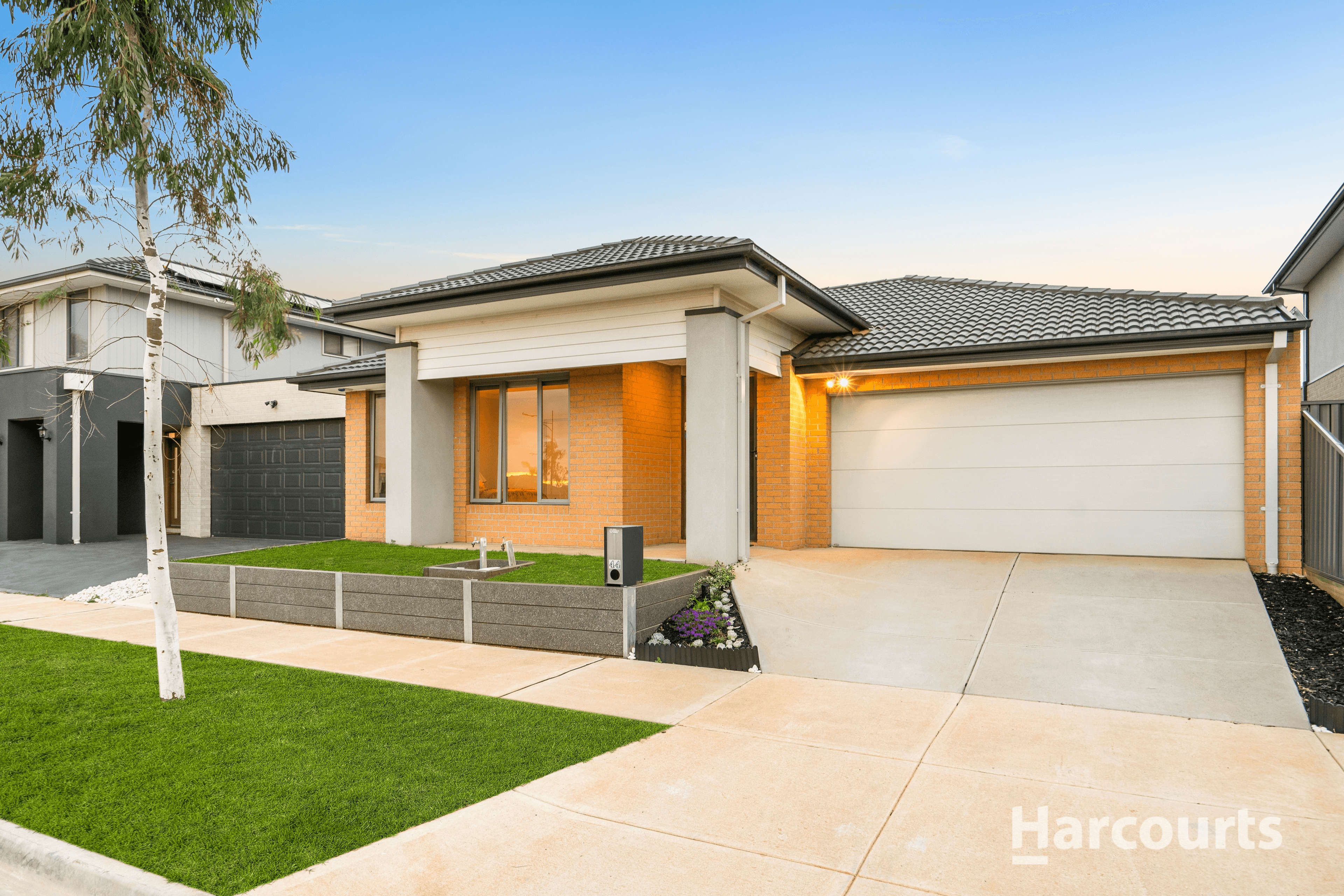 44 Southlands Loop, Strathtulloh, VIC 3338