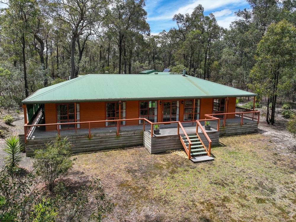 192 Lambrecht Road, Heyfield, VIC 3858