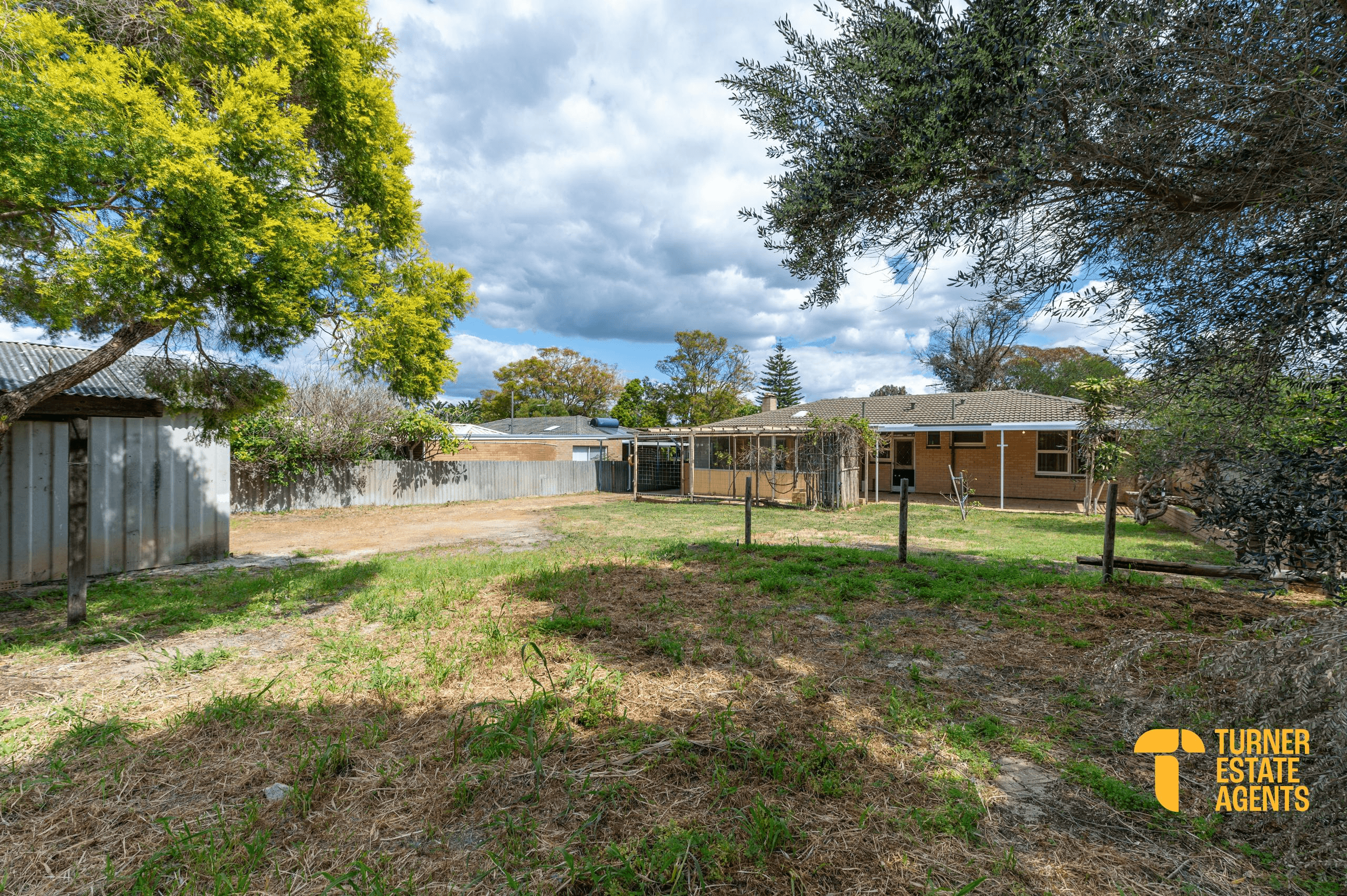 10 Wakefield Road, HIGH WYCOMBE, WA 6057