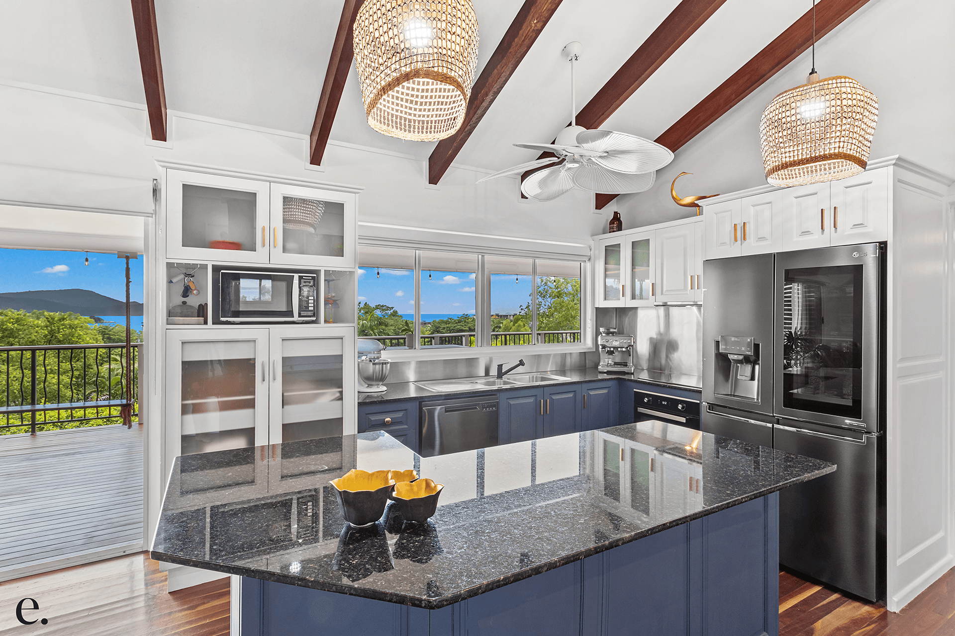 35 Jones Road, CANNONVALE, QLD 4802