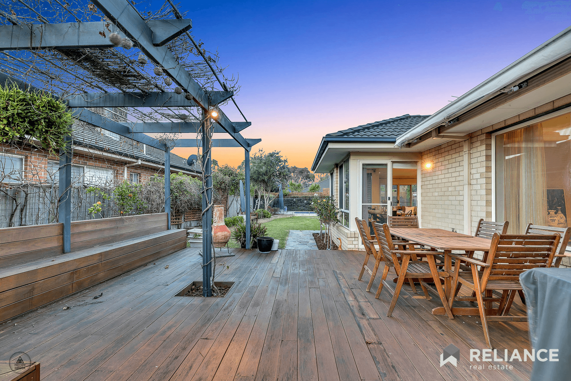 33 Monterey Bay Drive, Point Cook, VIC 3030