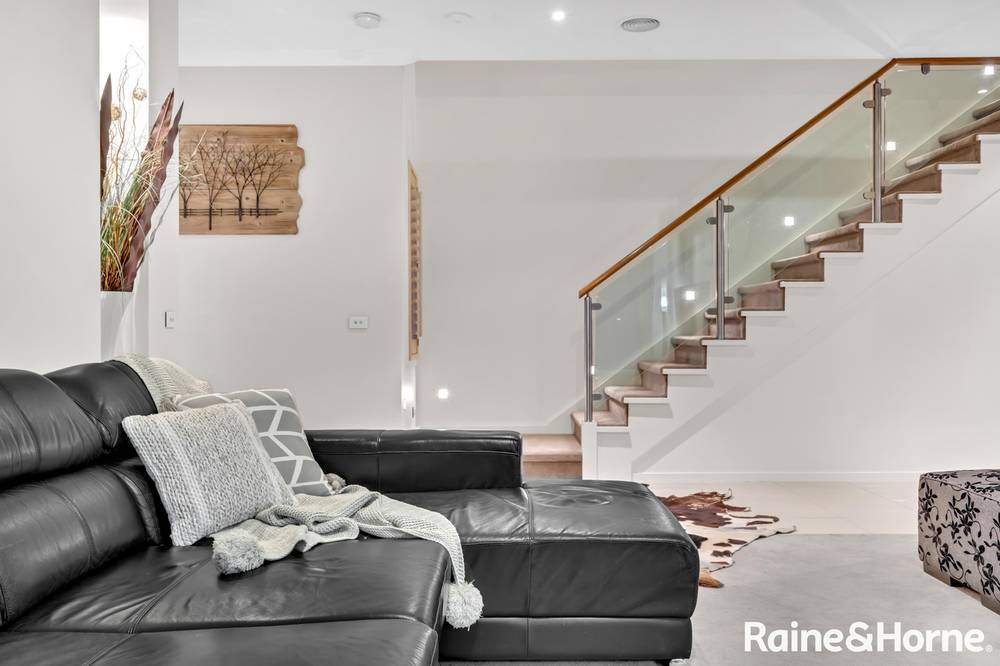14 Jirrahlinga Terrace, CRAIGIEBURN, VIC 3064