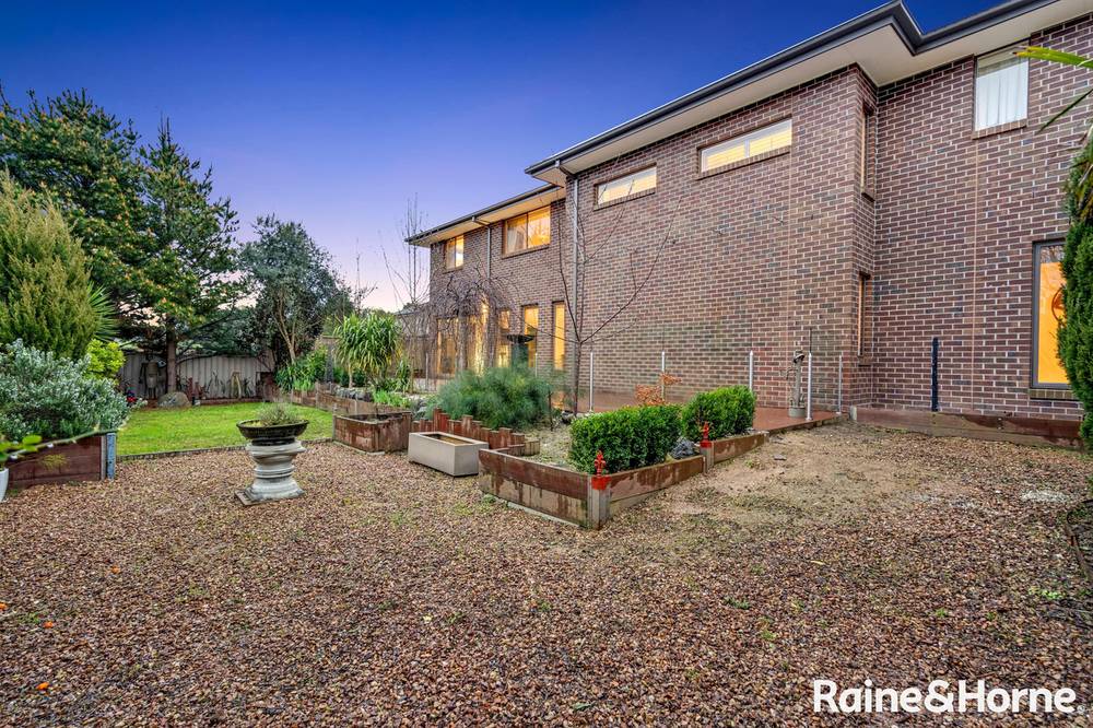 14 Jirrahlinga Terrace, CRAIGIEBURN, VIC 3064