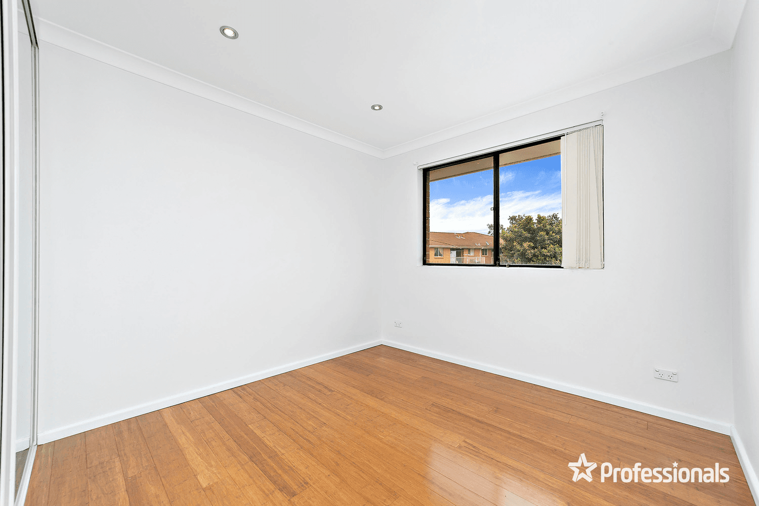 21/14 White Avenue, Bankstown, NSW 2200