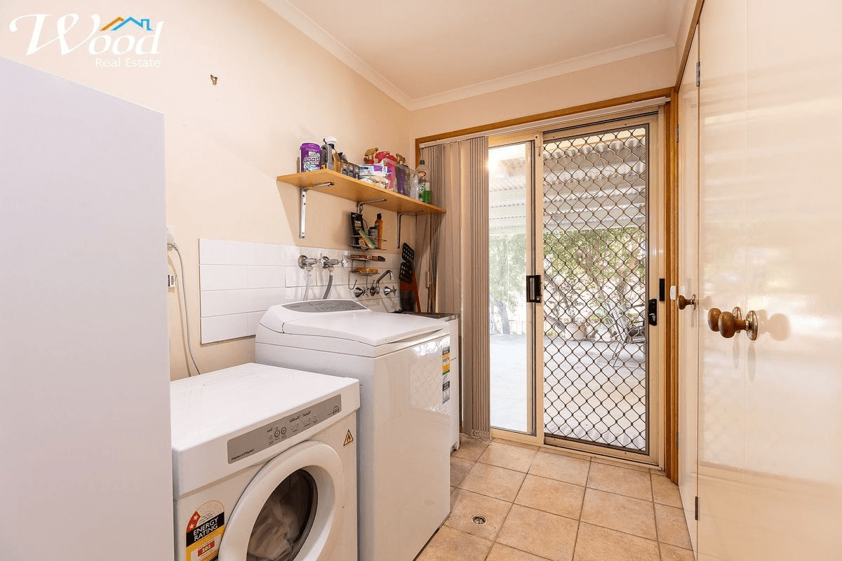 41 Sarson Rd, GLENROY, NSW 2640