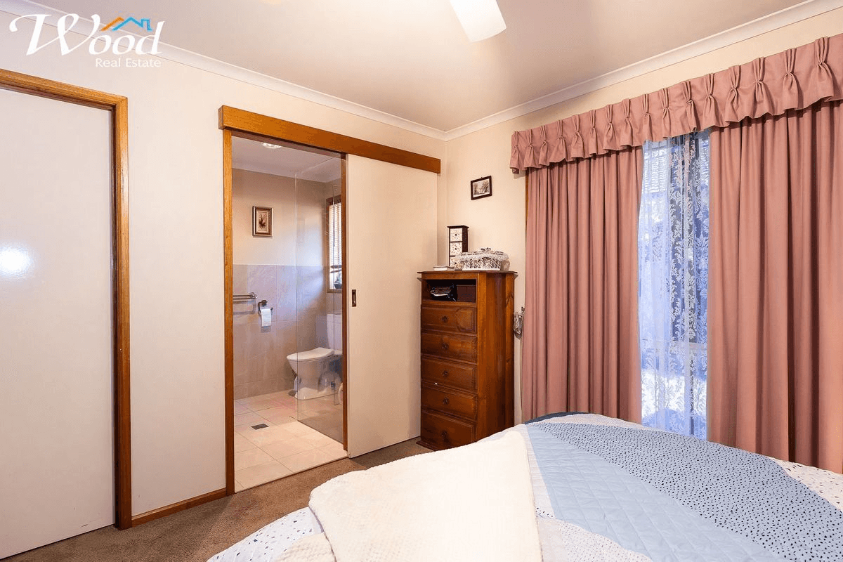 41 Sarson Rd, GLENROY, NSW 2640