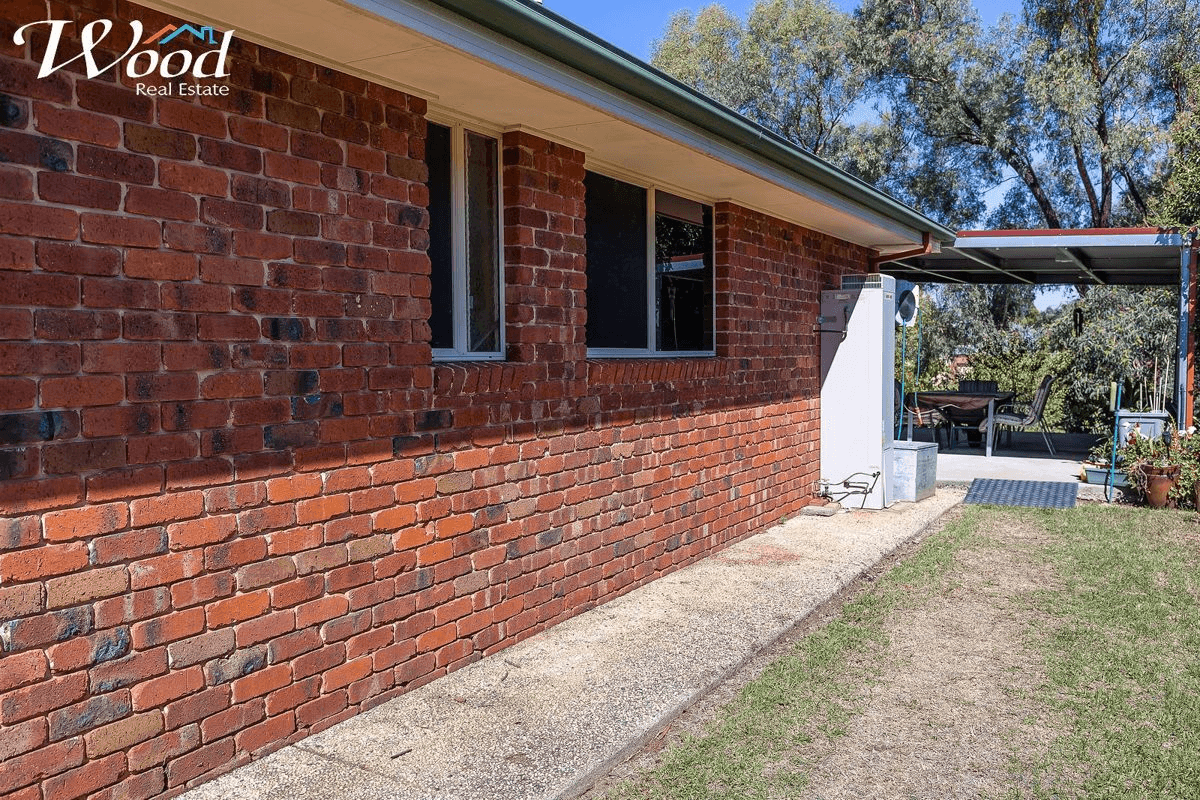 41 Sarson Rd, GLENROY, NSW 2640