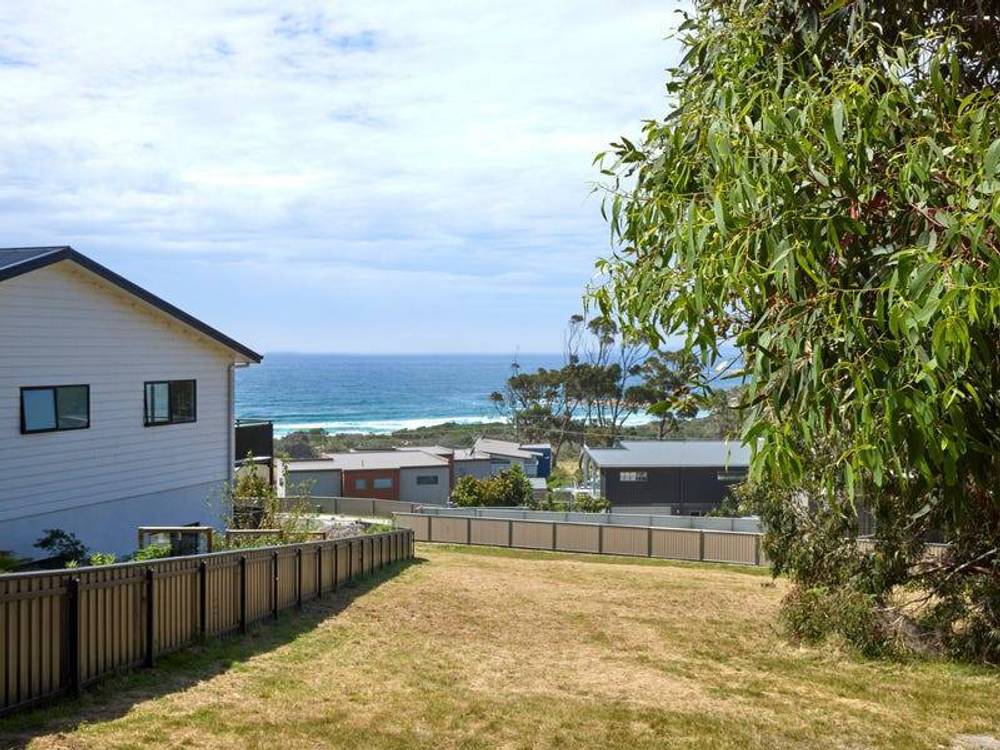 9 Diamond Waters Rise, BICHENO, TAS 7215