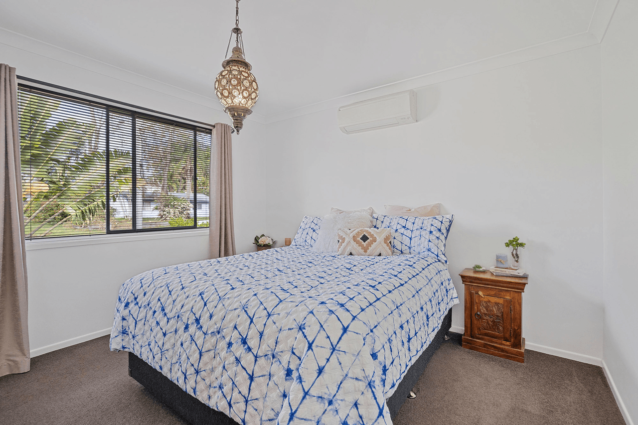 22 Hinchinbrook Avenue, BETHANIA, QLD 4205