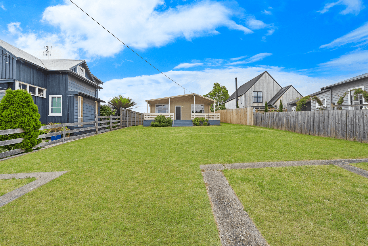 323 Gravelly Beach Road, GRAVELLY BEACH, TAS 7276