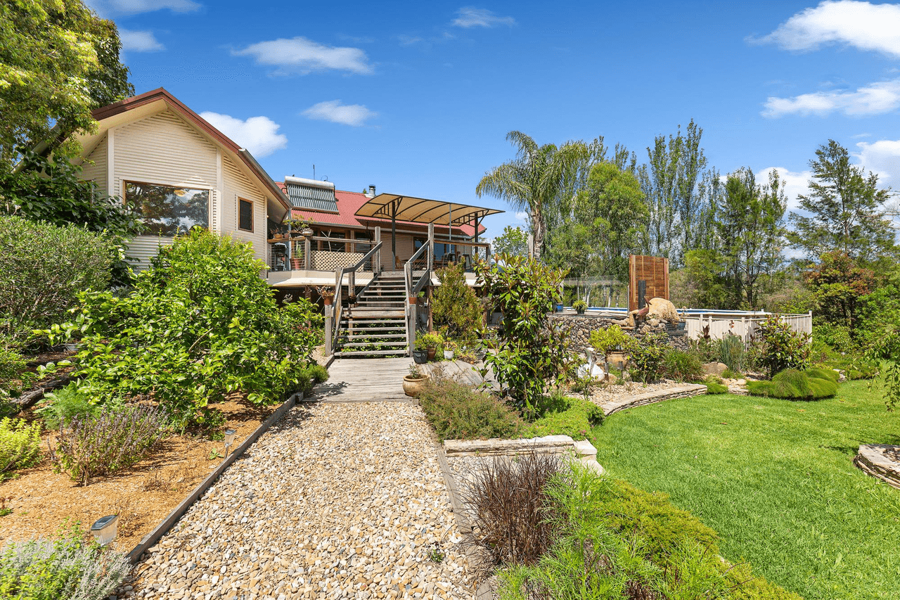 2 Fitzroy Street, MORUYA, NSW 2537