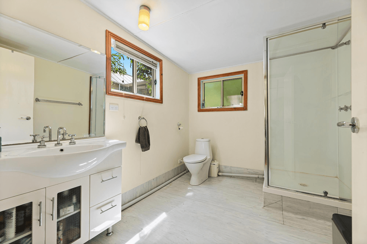 2 Fitzroy Street, MORUYA, NSW 2537