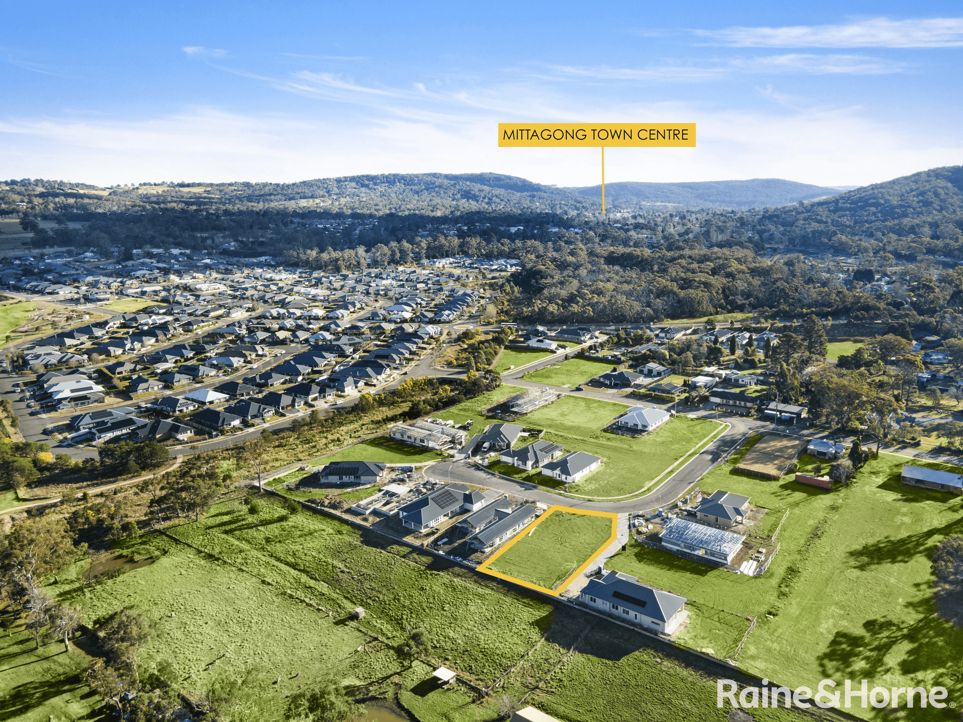 13 Poppy Place, BALACLAVA, NSW 2575