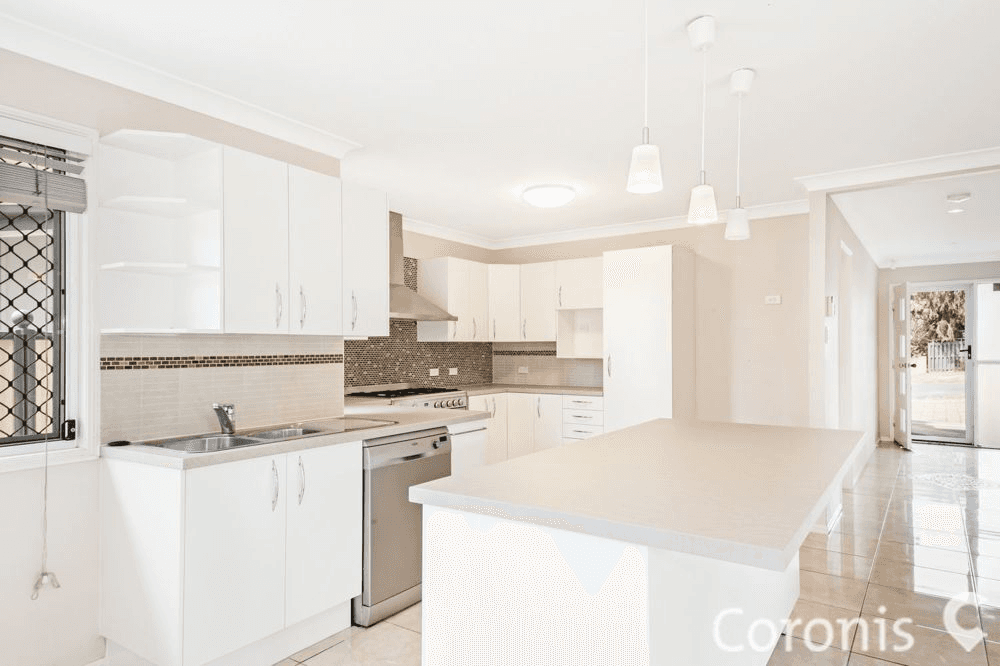 118 Stanley Road, CAMP HILL, QLD 4152