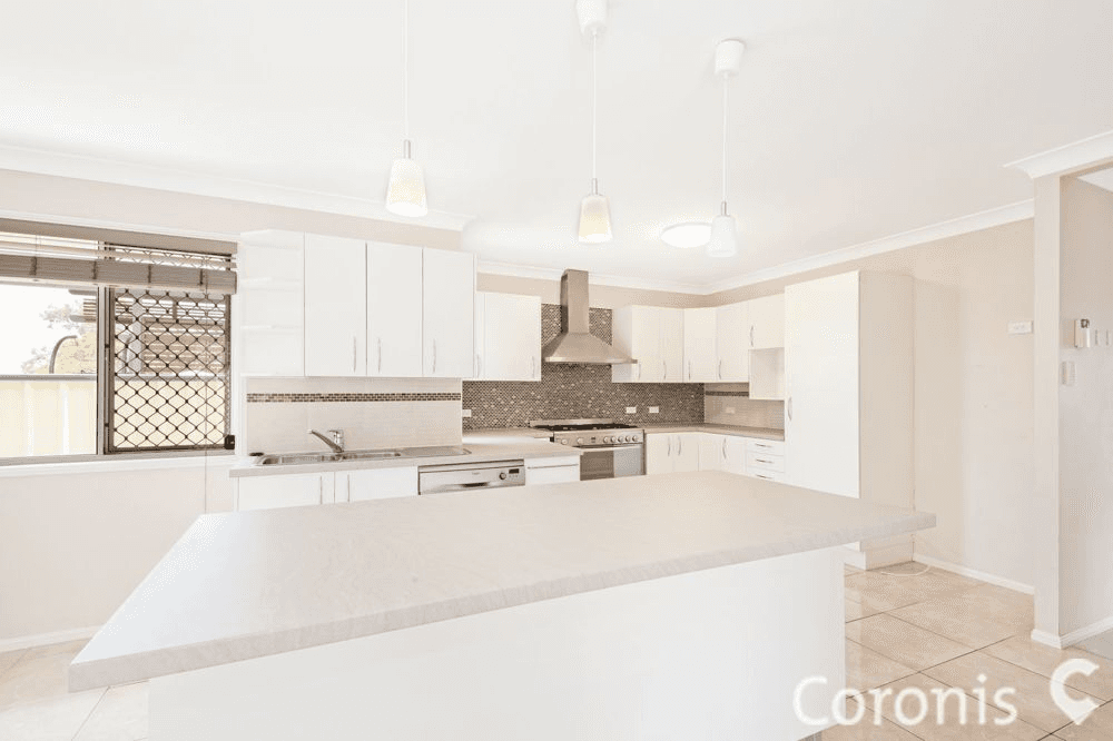 118 Stanley Road, CAMP HILL, QLD 4152