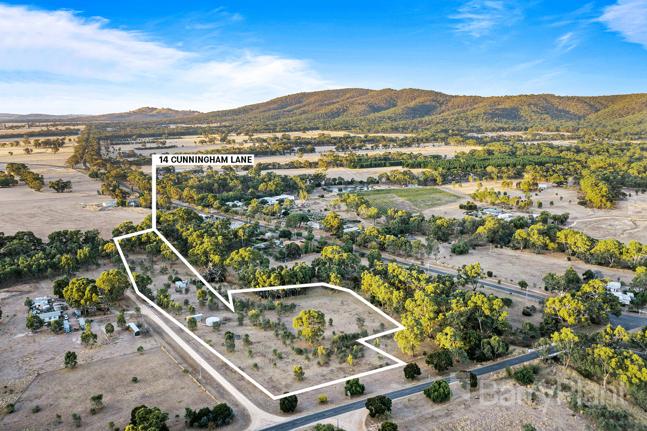 14 Cunningham Lane, Landsborough, VIC 3384