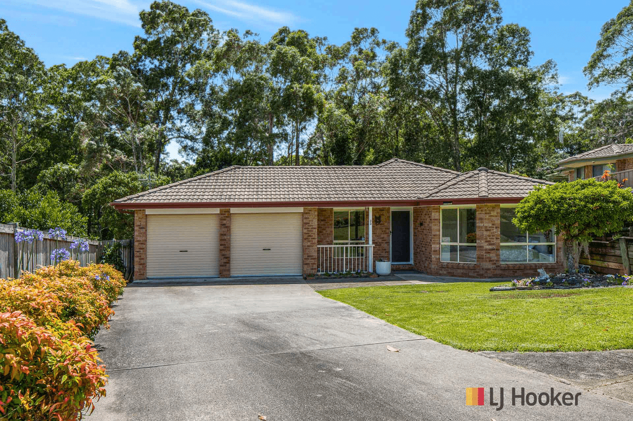 33 Wills Crescent, DENHAMS BEACH, NSW 2536