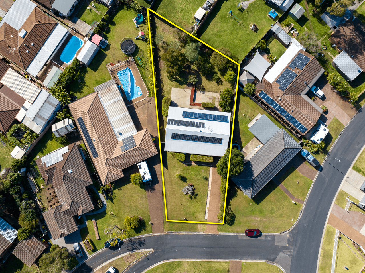 4 Carbora Close, MARYLAND, NSW 2287