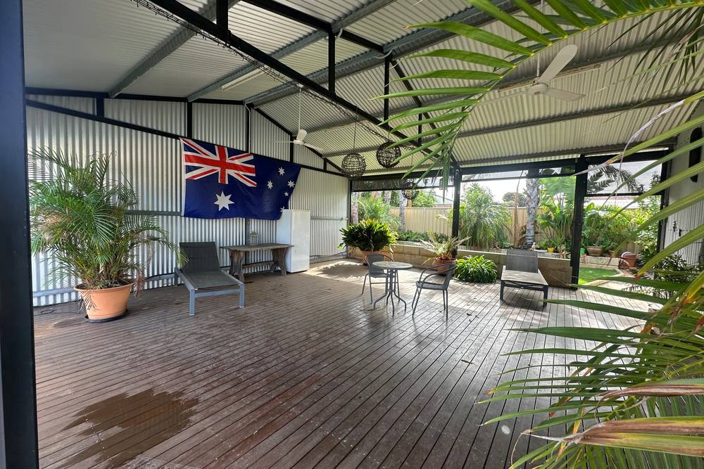 17 Rogers Avenue, Katanning, WA 6317